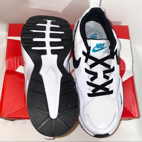 Nike Air Fusion 3Y Sneakers - Picture 8 of 8